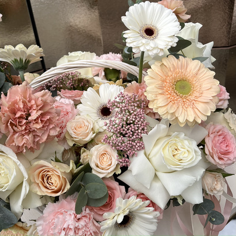 Цветы в корзине  "Оттепель" №2015